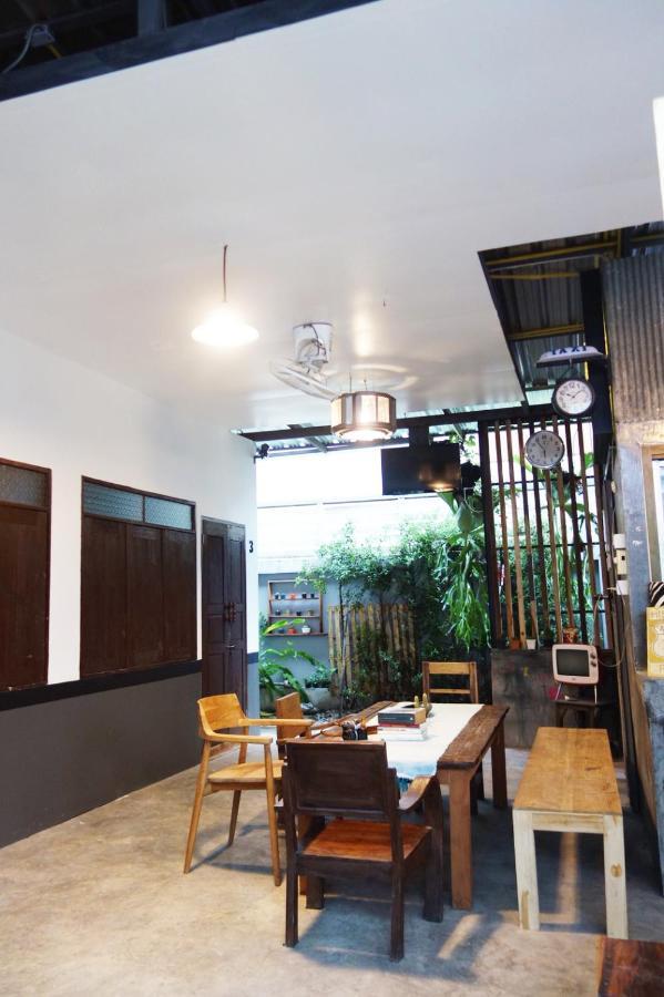 Suandok History House Aparthotel Чиангмай Екстериор снимка